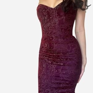 Strapless Burgundy Velvet Jessica McClintock Cocktail Dress, NWT‼️Price is firm
